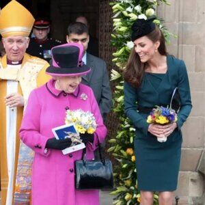 LK Bennett Blue Dress “Davina” ASO Kate Middleton 2
